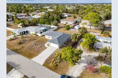 520 Meridan Avenue NW, Port Charlotte, FL 33952 - Photo 30