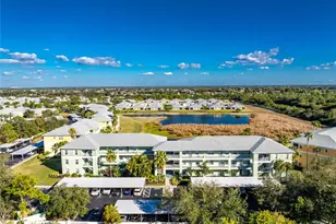 2160 Heron Lake Dr, Punta Gorda, FL 33983 - Photo 2