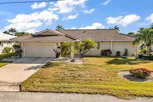 944 Genoa Ct, Punta Gorda, FL 33950 - Photo 32