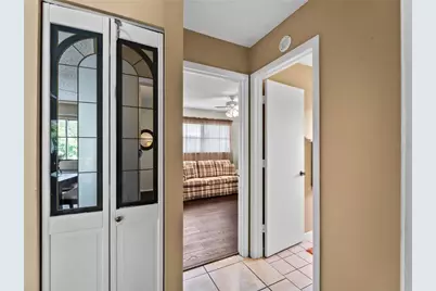 826 W Virginia Avenue, Punta Gorda, FL 33950 - Photo 10