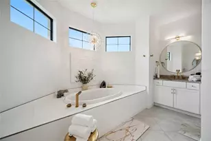 1099 Cimarron Dr, Punta Gorda, FL 33950 - Photo 18