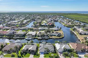 2737 St Thomas Dr, Punta Gorda, FL 33950 - Photo 6