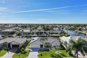 2737 St Thomas Dr, Punta Gorda, FL 33950 - Photo 10