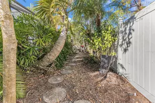 15184 Gulistan Ave, Port Charlotte, FL 33953 - Photo 60