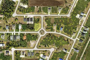 438 Albatross Rd, Rotonda West, FL 33947 - Photo 1