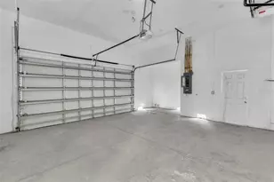 15116 Brainbridge Cir, Port Charlotte, FL 33981 - Photo 32