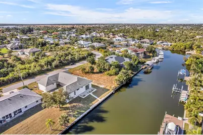 15116 Brainbridge Circle, Port Charlotte, FL 33981 - Photo 6