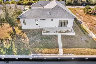 15116 Brainbridge Cir, Port Charlotte, FL 33981 - Photo 38