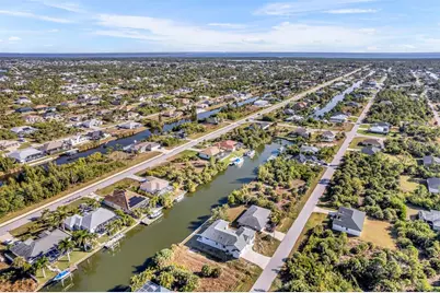 15116 Brainbridge Circle, Port Charlotte, FL 33981 - Photo 34