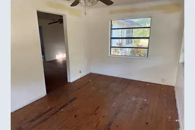 830 Bloxham Avenue, Punta Gorda, FL 33982 - Photo 4