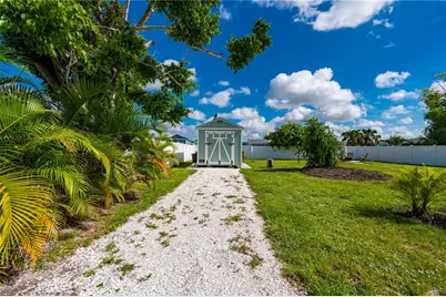 70 Virginia Court, Englewood, FL 34223 - Photo 18