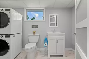 70 Virginia Ct, Englewood, FL 34223 - Photo 26