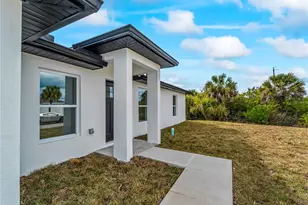 19481 Villanova Ave, Port Charlotte, FL 33954 - Photo 40