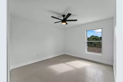 19481 Villanova Avenue, Port Charlotte, FL 33954 - Photo 18