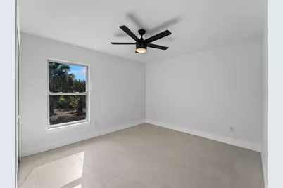 19481 Villanova Avenue, Port Charlotte, FL 33954 - Photo 8