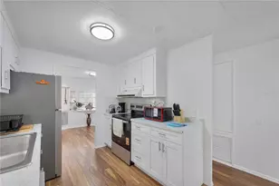 2100 Kings Hwy, Port Charlotte, FL 33980 - Photo 10