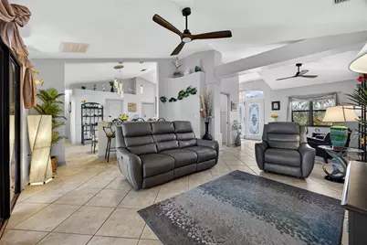 528 Marseilles Court, Punta Gorda, FL 33950 - Photo 8