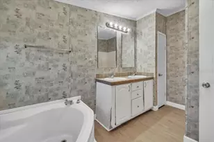 2601 Carl Ave, Punta Gorda, FL 33950 - Photo 14