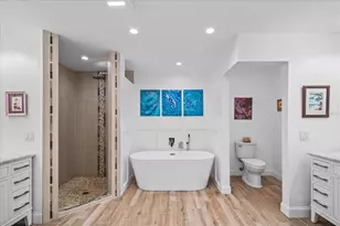 184 Colony Point Dr, Punta Gorda, FL 33950 - Photo 28