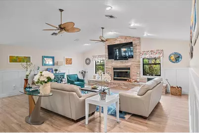 184 Colony Point Drive, Punta Gorda, FL 33950 - Photo 4