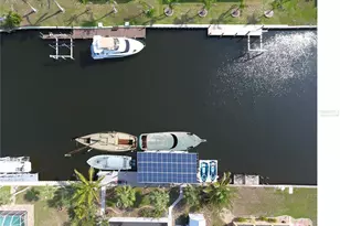 107 Sinclair St SE, Port Charlotte, FL 33952 - Photo 1