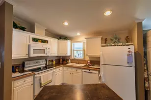 13 Rotterdam Dr, Punta Gorda, FL 33950 - Photo 6