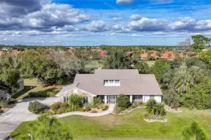 24358 SW Kingsway Cir, Lake Suzy, FL 34269 - Photo 2