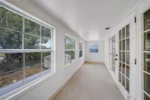 24358 SW Kingsway Cir, Lake Suzy, FL 34269 - Photo 32