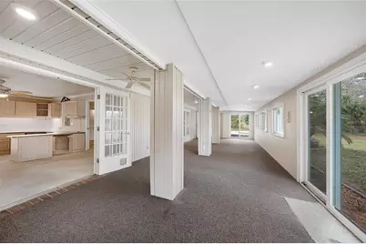 24358 SW Kingsway Circle, Lake Suzy, FL 34269 - Photo 18