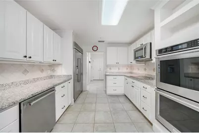 24358 SW Kingsway Circle, Lake Suzy, FL 34269 - Photo 14