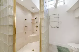 24358 SW Kingsway Cir, Lake Suzy, FL 34269 - Photo 36