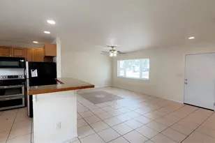 4200 4th Ave S, Saint Petersburg, FL 33711 - Photo 4