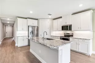 25206 Cadiz Dr, Punta Gorda, FL 33955 - Photo 6