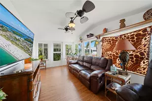 19 Del Prado Dr, Englewood, FL 34223 - Photo 6