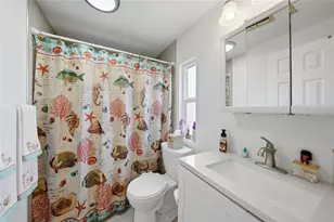 19 Del Prado Dr, Englewood, FL 34223 - Photo 20