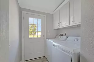 27971 Roanoke Cir, Punta Gorda, FL 33950 - Photo 20