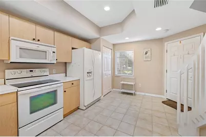 1216 Rio De Janeiro Avenue #312, Punta Gorda, FL 33983 - Photo 10