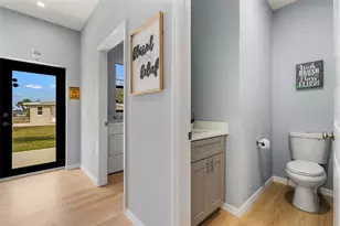 5479 S Biscayne Dr, North Port, FL 34287 - Photo 10