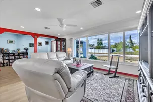 973 Dobell Terrace NW, Port Charlotte, FL 33948 - Photo 10