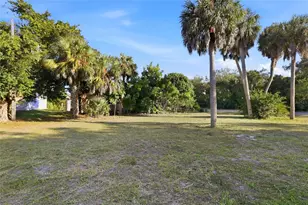 301 Lambert St, Port Charlotte, FL 33948 - Photo 30