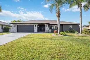 1209 Waterside Ln, Venice, FL 34285 - Photo 2