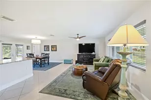 1209 Waterside Ln, Venice, FL 34285 - Photo 10