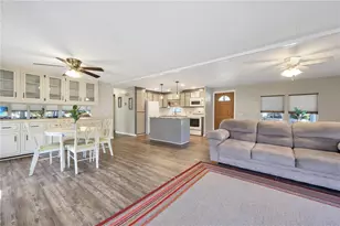 2100 Kings Hwy, Port Charlotte, FL 33980 - Photo 12