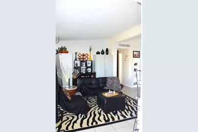 21243 Glendale Avenue, Port Charlotte, FL 33952 - Photo 14