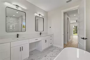 137 Mariner Ln, Rotonda West, FL 33947 - Photo 36