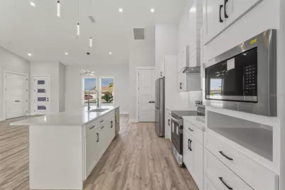 137 Mariner Lane, Rotonda West, FL 33947 - Photo 16