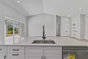 137 Mariner Ln, Rotonda West, FL 33947 - Photo 18