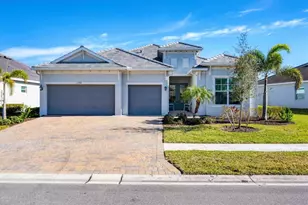 25186 Keygrass Ct, Punta Gorda, FL 33955 - Photo 4