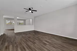 12711 SW Pembroke Cir S, Lake Suzy, FL 34269 - Photo 6