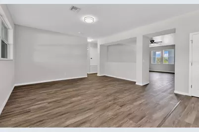 12711 SW Pembroke Circle S, Lake Suzy, FL 34269 - Photo 16